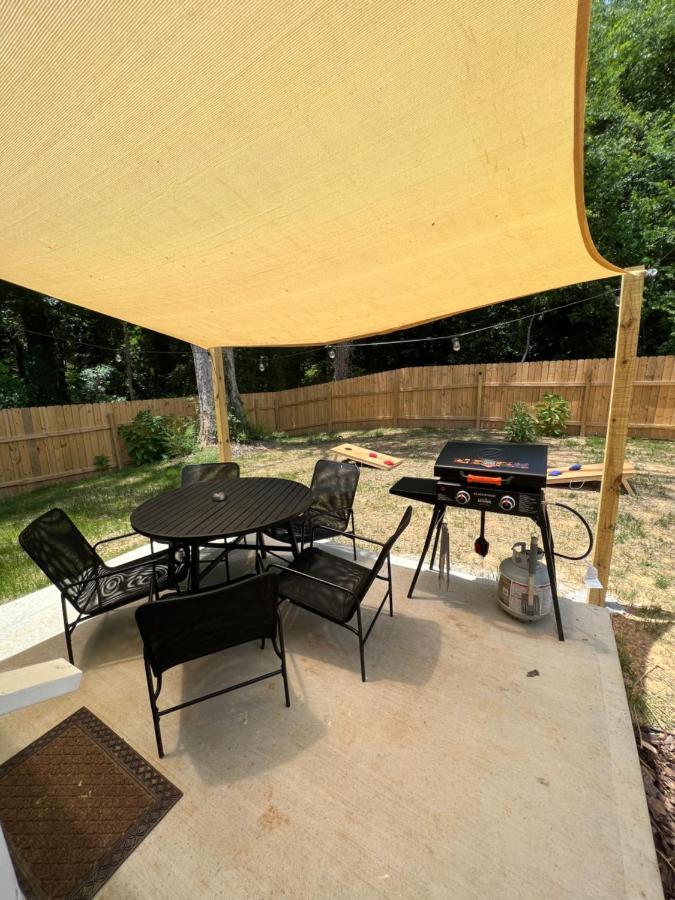 Brandnew Spacious 4 Bedroom House Minutes To Uptown Σάρλοτ Εξωτερικό φωτογραφία